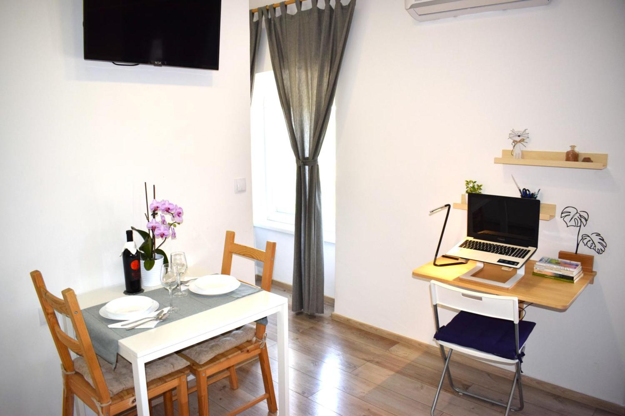 Apartman "Nicole" 普拉 外观 照片
